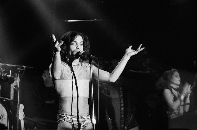 LOS ANGELES - NOVEMBER 26 : Singer song-writer and musician Prince performs at the Roxy Theatre on November 26, 1979 in Los Angeles (now in West Hollywood), California. (Photo by Sherry Rayn Barnett /Michael Ochs Archives/Getty Images)