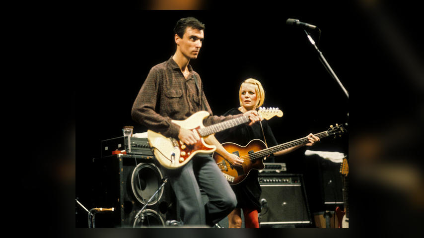 BERKELEY, UNITED STATES - OCTOBER 22: David Byrne and Tina Weymouth of Talking Heads performing at Zellerbach Auditorium in Berkeley, CA on October 22, 1980. (Photo by Clayton Call/Redferns)
