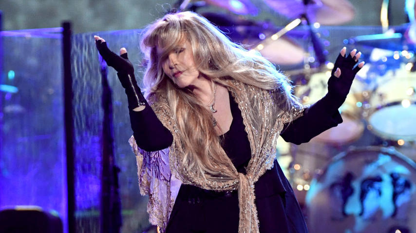  Stevie Nicks of Fleetwood Mac performs onstage during the 2018 iHeartRadio Music Festival at T-Mobile Arena on September 21, 2018 in Las Vegas, Nevada. (Photo by Kevin Winter/Getty Images for iHeartMedia)