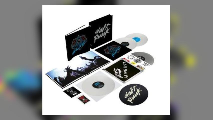 Doing a 180 (and then some): Daft Punk, Alive 1997 / Alive 2007